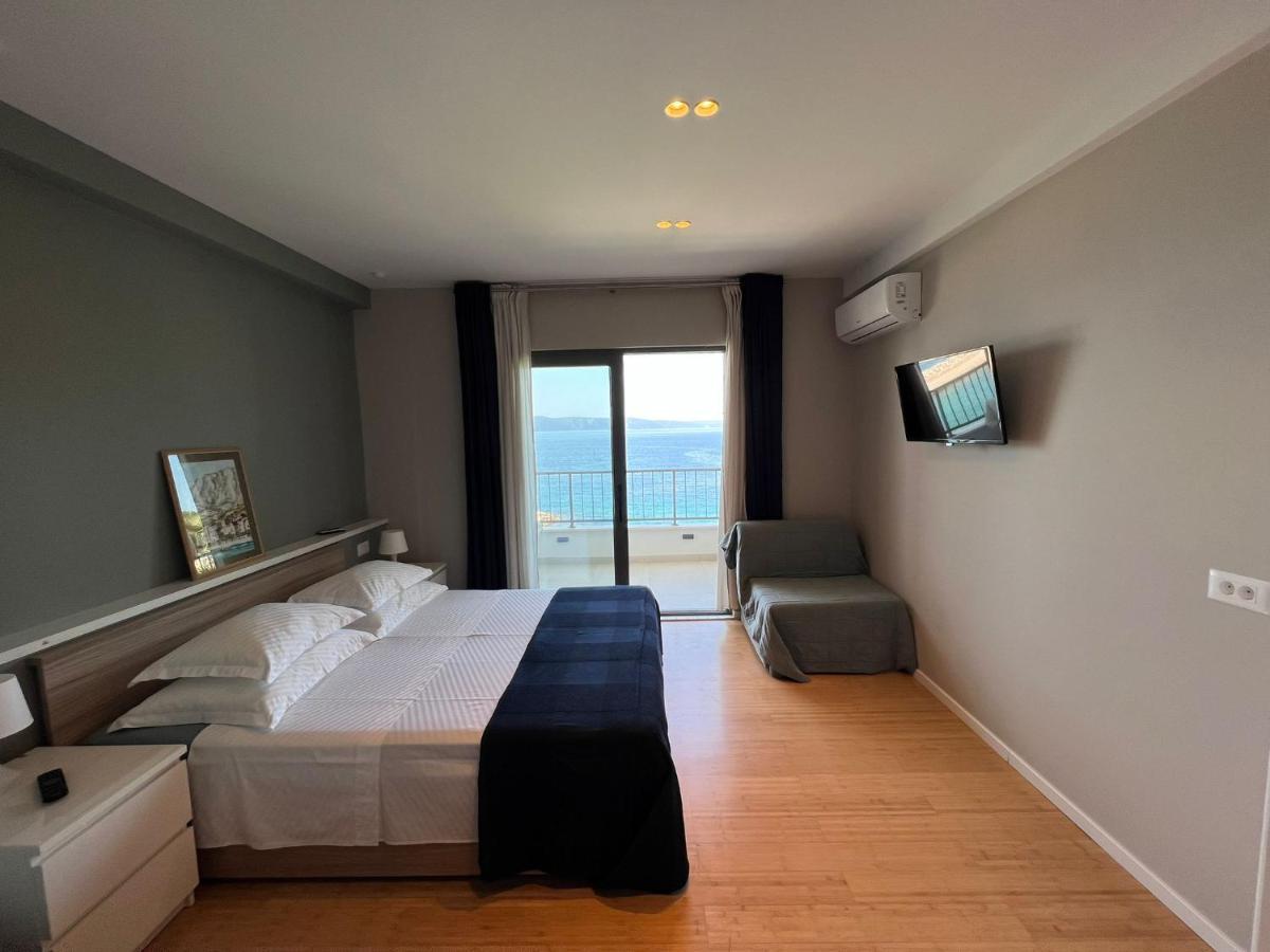 Beachfront Comfort Apartments Sinajko 伯德古拉 外观 照片