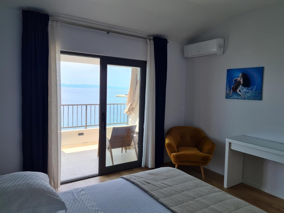 Beachfront Comfort Apartments Sinajko 伯德古拉 外观 照片