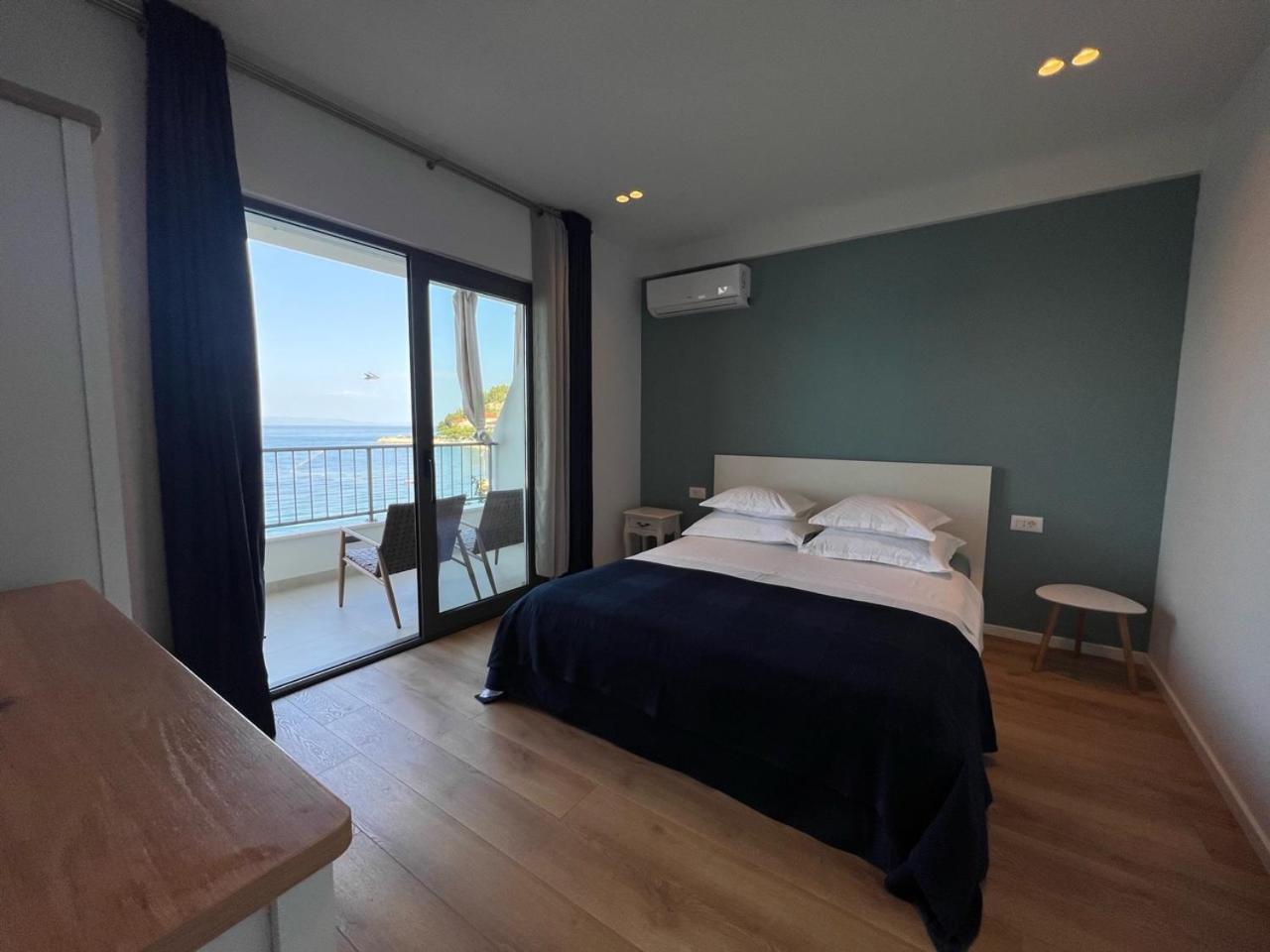 Beachfront Comfort Apartments Sinajko 伯德古拉 外观 照片